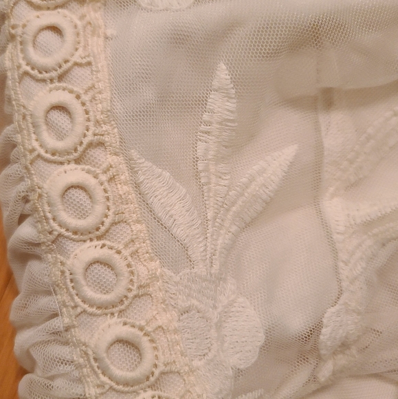 A.CALIN White Floral Dress - Picture 2 of 8
